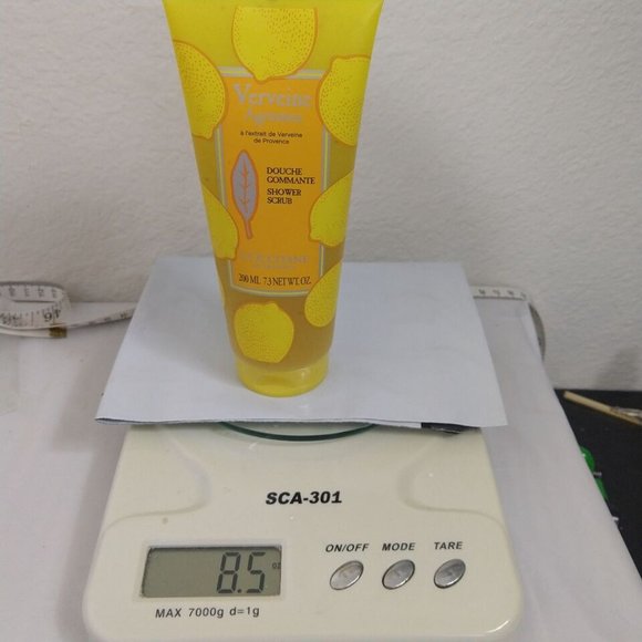 L'Occitane Verbena Agrumes (Verbena Citrus) shower Scrub 200ML NEW - Picture 5 of 5